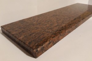 Parapety/Stopnice  - Granit VANGA  poler, gr. 3 cm  - 1 m2 wyrobu gotowego  