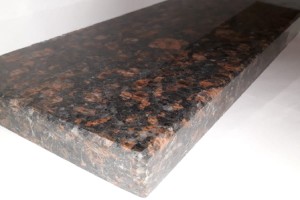 21,22 - Granit Tan Brown poler parapet 1.1.4.jpg