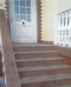 3.6 - Granit czerw.-czarny Maple Red płomień 150x33x2cm i 150x33x2 poler.jpg