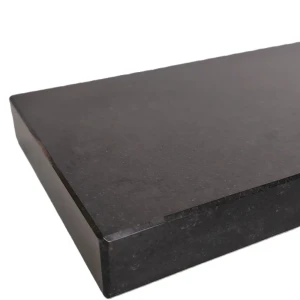 Parapet granitowy Nero Assoluto 2cm poler