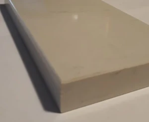 38. Parapet QUARTZ BIANCO MASSA poler  3 cm - 1.jpg