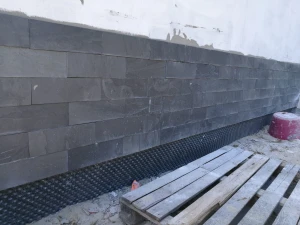 Płytki Łupek Black 10x30 cm (8).jpg