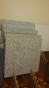 Granit beżowo-piask. typu Yellow Pink poler 60x60x2.jpg